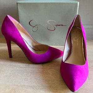 Jessica Simpson hot pink high heels